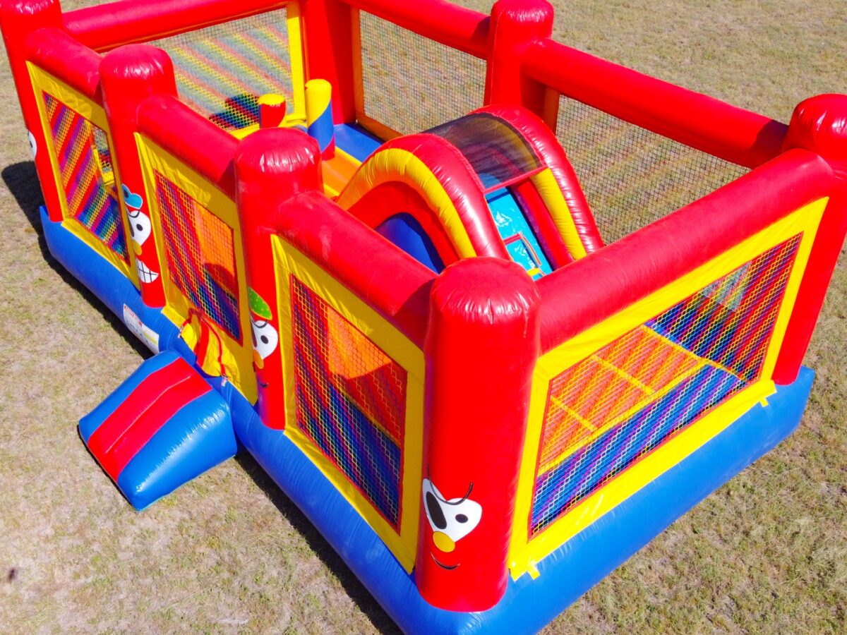 ディズニー　JUMP！BOUNCE！DANCE！ PICASSO-TILES-Outdoor-and-